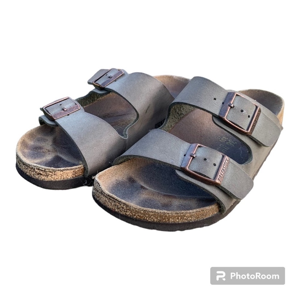 Birkenstock Arizona Sandal in Color Stone